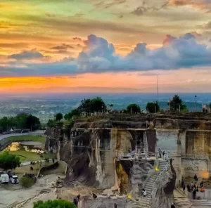 Trip Jogja Tebing Breksi