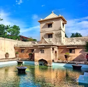 paket tour jogja murah
